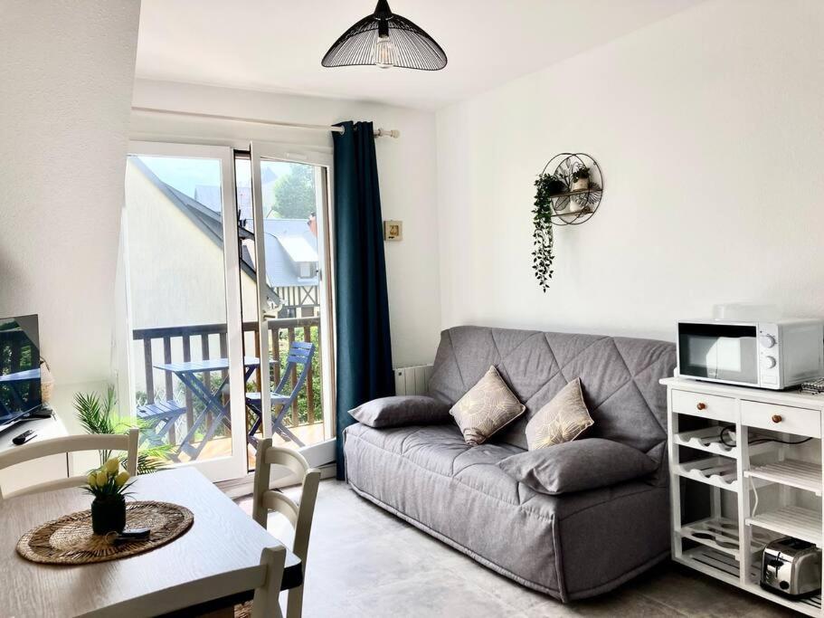 Cabourg, Appartement T2 Acces Direct Mer Zewnętrze zdjęcie